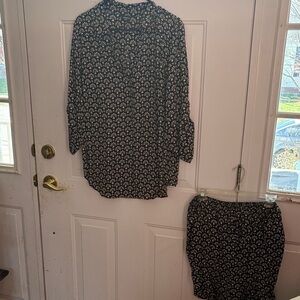 Torrid Black and White Floral Blouse and Short Set
